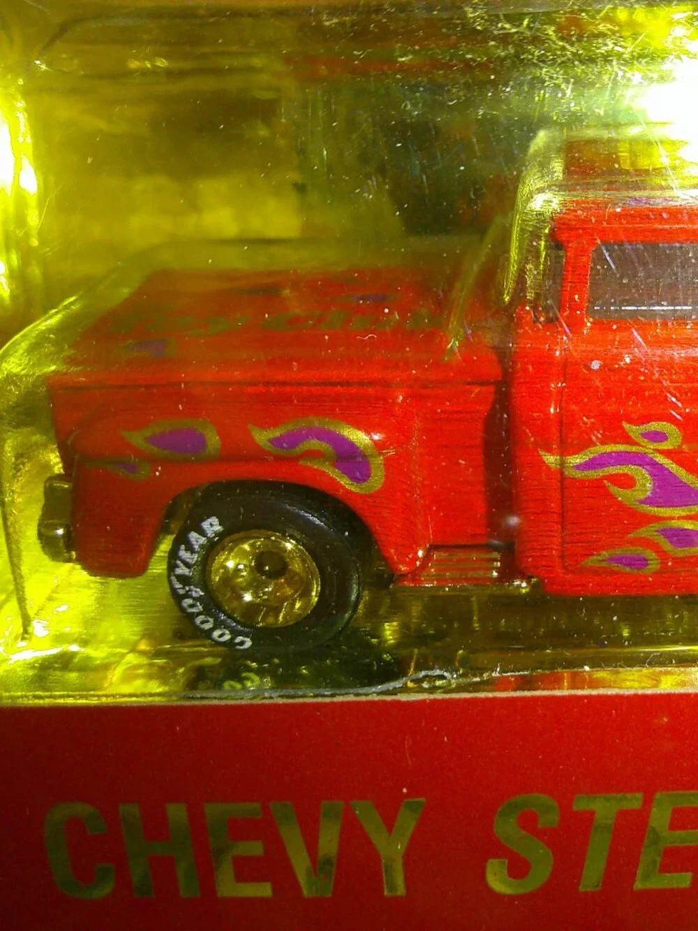 1:64 Hot Wheels 1994 Toy Club Limited Edition Chevy Stepside / '56 Flashsider